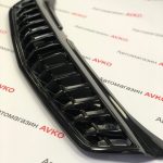 Решетка радиатора в стиле AMG для Lada Priora 2