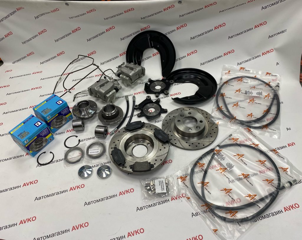 Задние дисковые тормоза с перфорацией и насечками невентилируемые  Лада Vesta