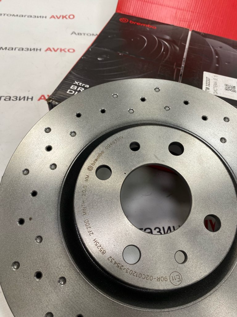 Диск переднего тормоза BREMBO EXTRA R15 вентилируемый ВАЗ 11186 2 штуки